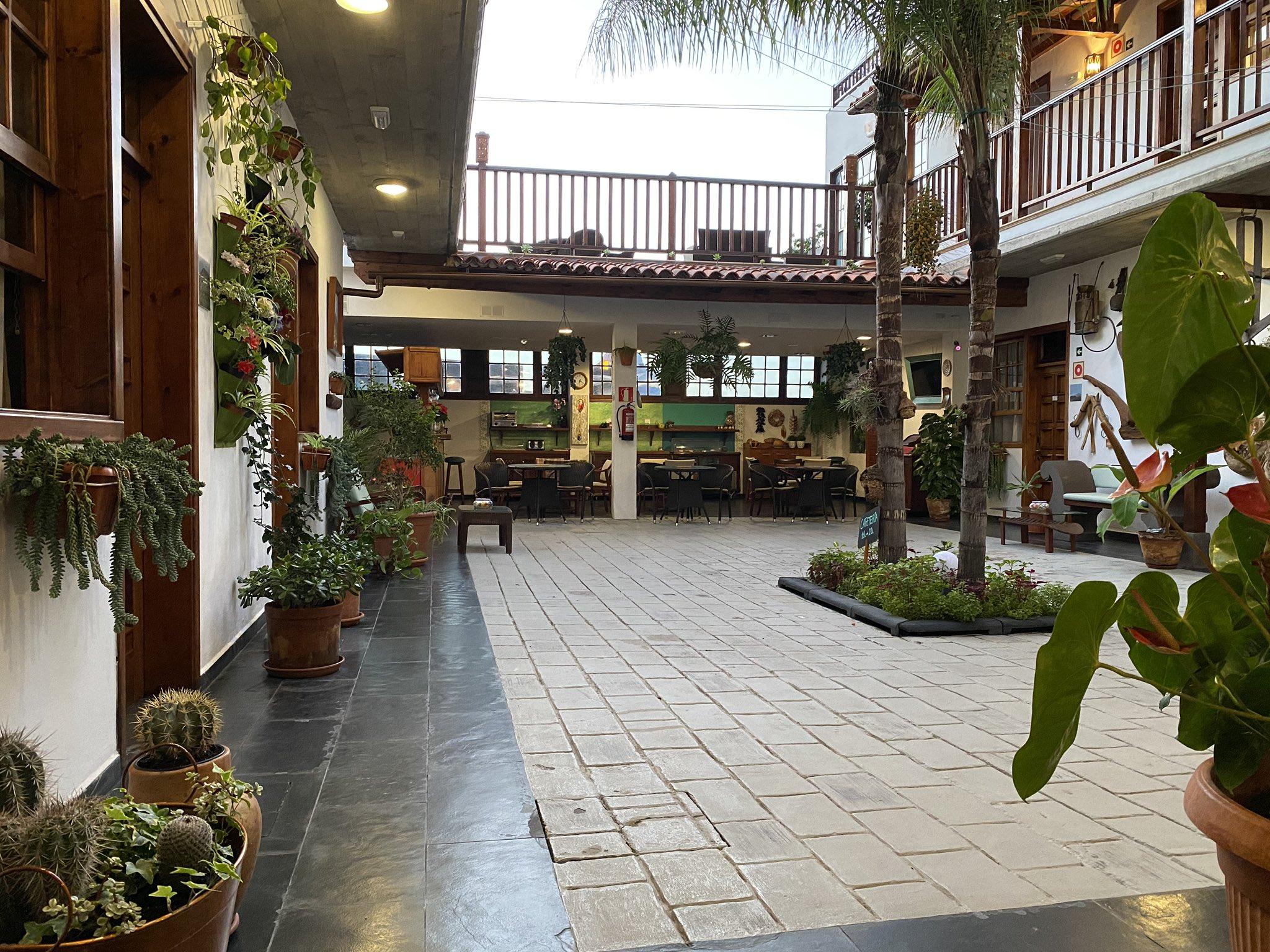 Gara Hotel Гарачико Экстерьер фото